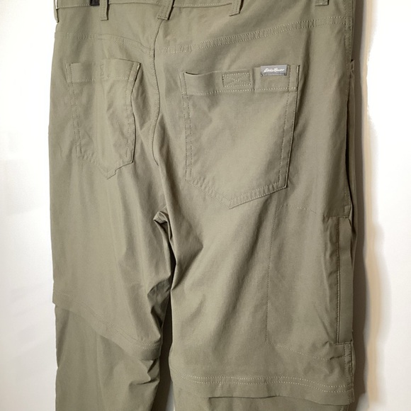 Eddie Bauer Men's Green Convertible Cargo Quick Dry Pants - Picture 3 of 6
